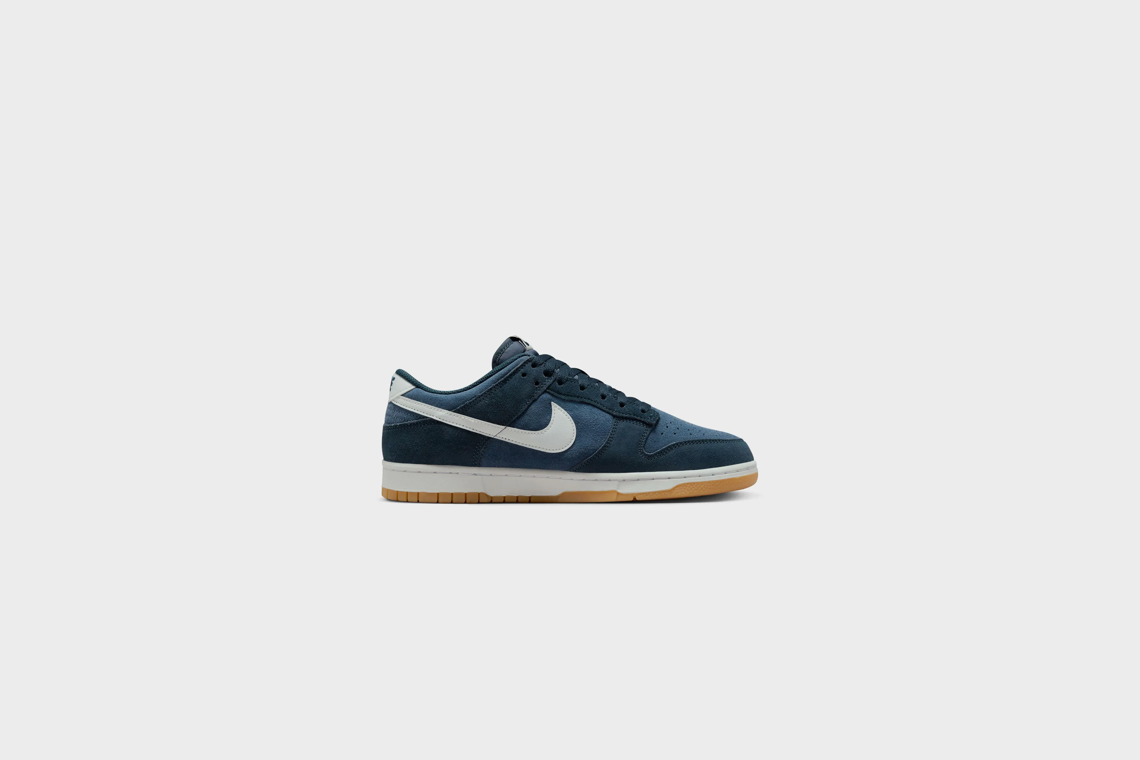 Nike Dunk Low Retro SE (Armory Navy/Summit White)